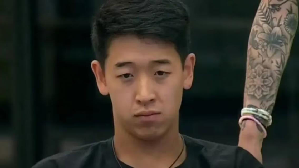 Le gritaron lo peor al Chino de Gran Hermano y no se sabe si sigue en el juego