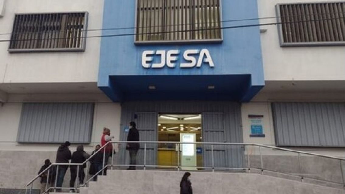 Intiman a Ejesa a no suspender servicio a juje�os