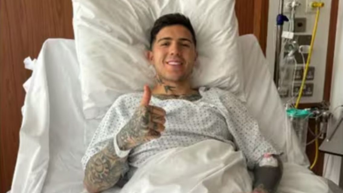 El emotivo posteo de Enzo Fernández tras la cirugía que lo dejó afuera de las canchas