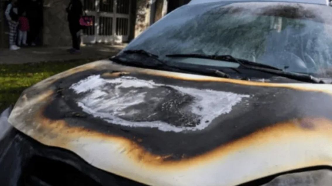 Ola de violencia en Rosario: incendiaron más de 10 vehículos
