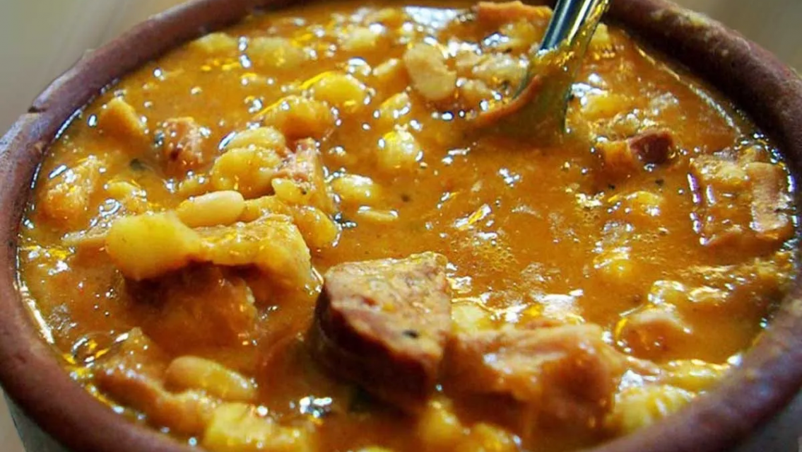1° de mayo: conviene hacer locro que asado, es menos caro. ¿Cuánto por pera?
