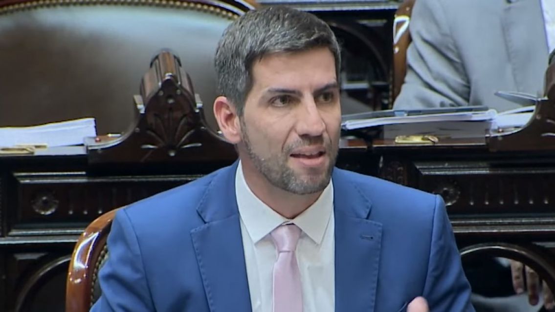 Quintar duro con los opositores a la Ley Bases