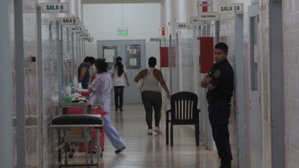 Jujeña tiene que pagar más de 300 mil pesos por operarse en un hospital público de Salta