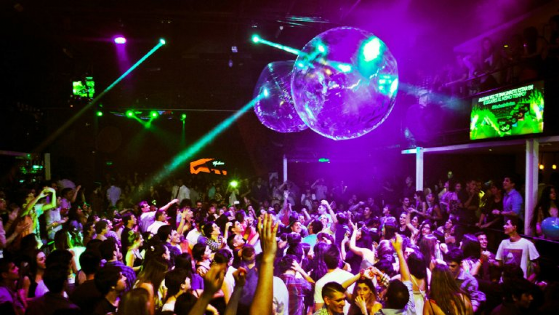 ¿Pueden cerrar? Boliches jujeños no llegan a pagar la boleta de luz