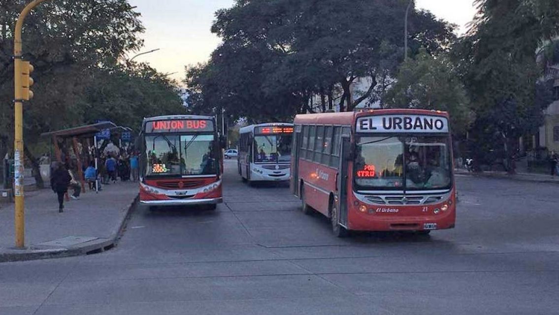 Se viene un nuevo paro de colectivos y miles de juje�os quedar�n a gamba 