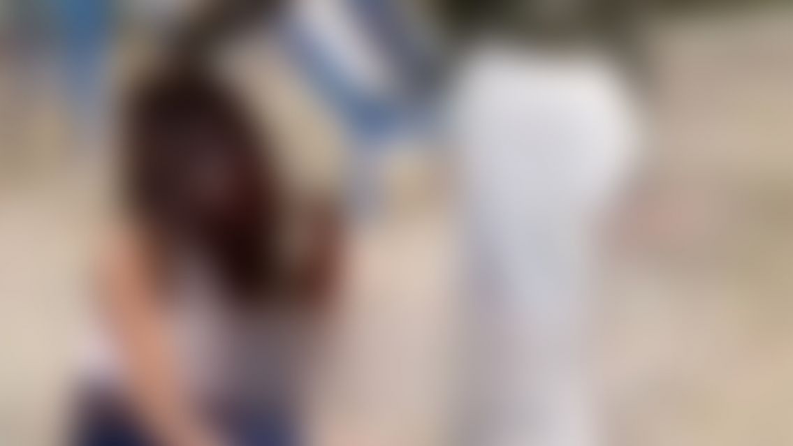 Juje�as quisieron cortarle el pelo a la abanderada, una chica la defendi� y termin� ferozmente golpeada