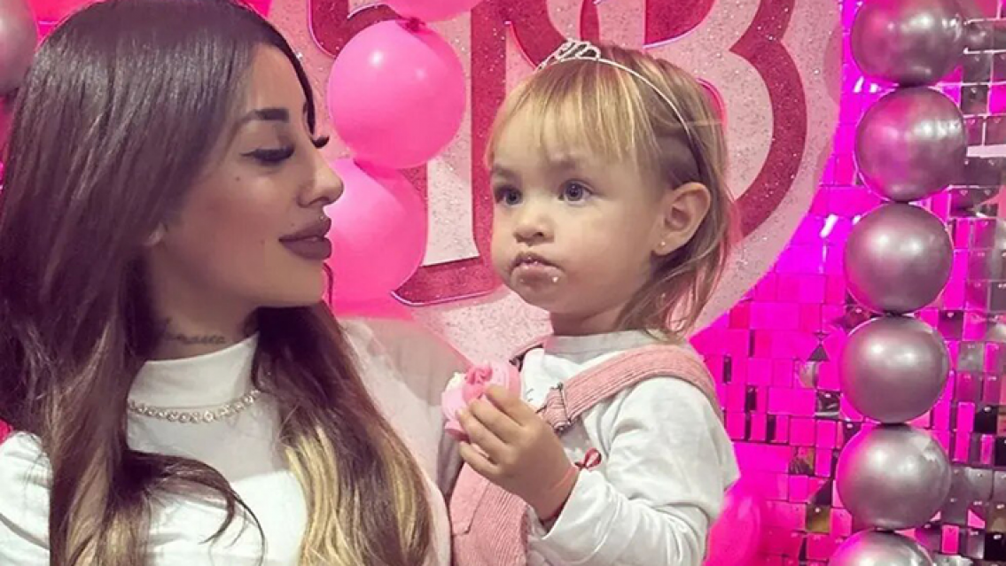 Ya se sabe qué enfermedad tiene la hija de L-Gante y debe hacer "reposo absoluto"