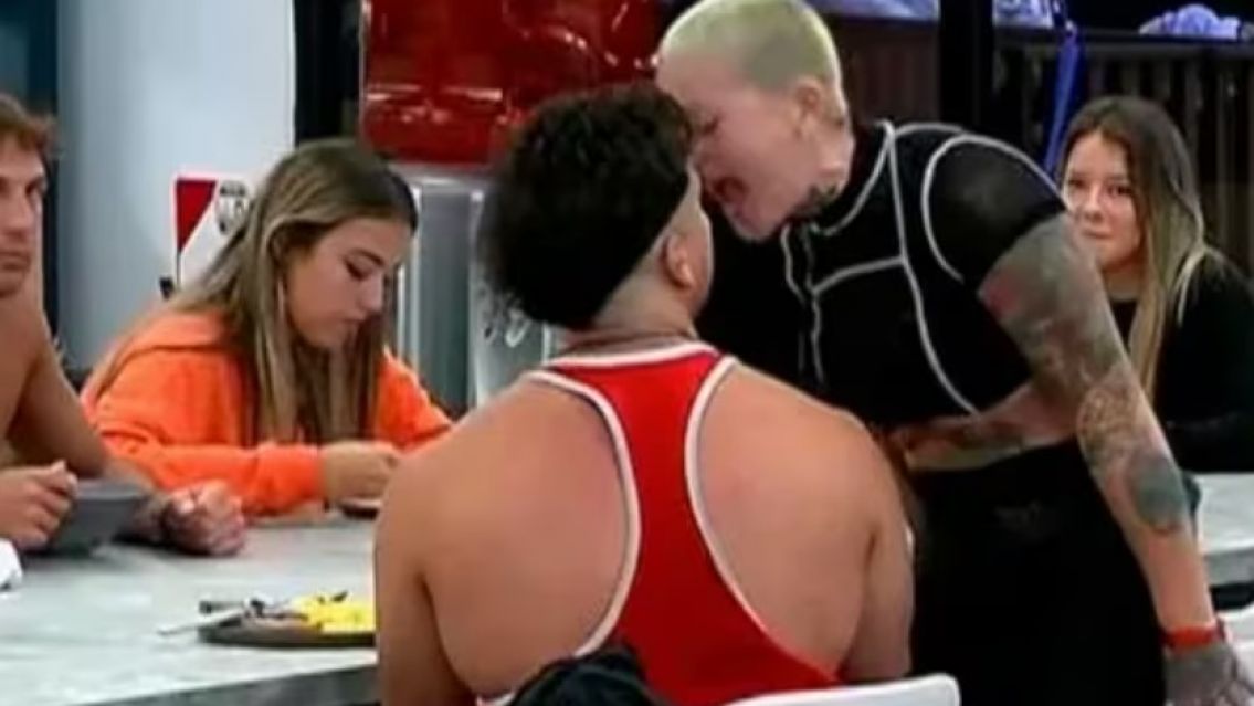 Mauro habló de más, reveló su estrategia para sacar a Furia y se enterró solito : "No se anima"