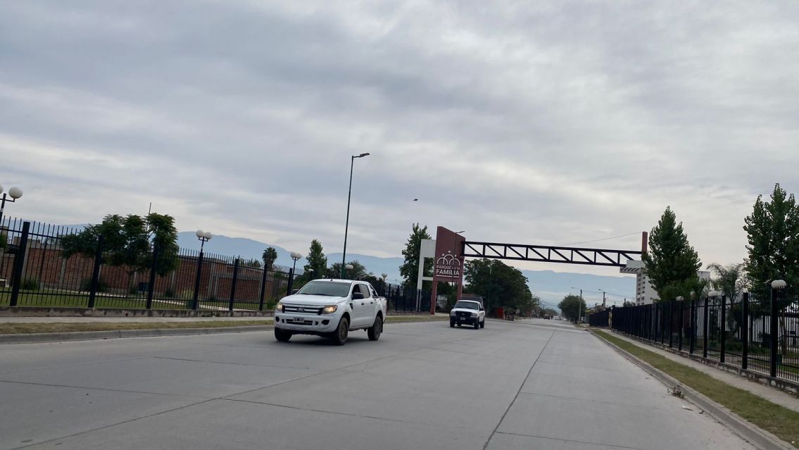 Trabaja en la mina y busca "novia para algo serio": gana un sueldazo