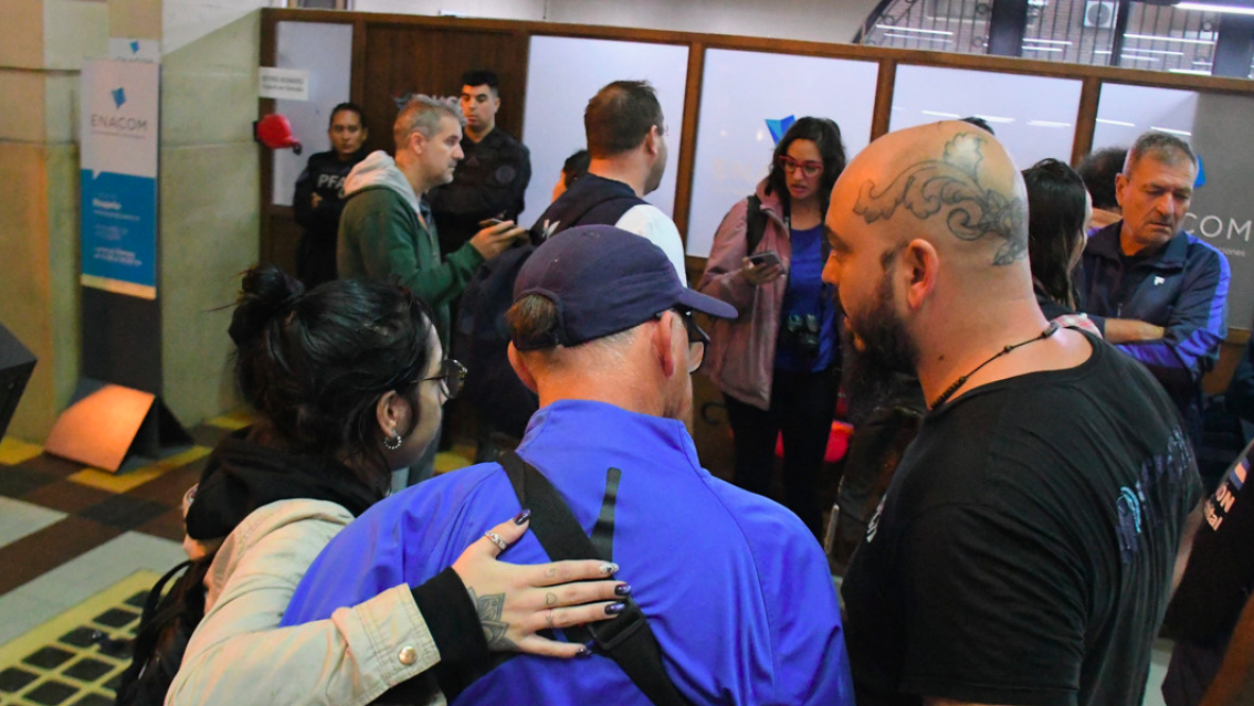 Le llegó un telegrama de despido y su corazón no aguantó: así murió un norteño