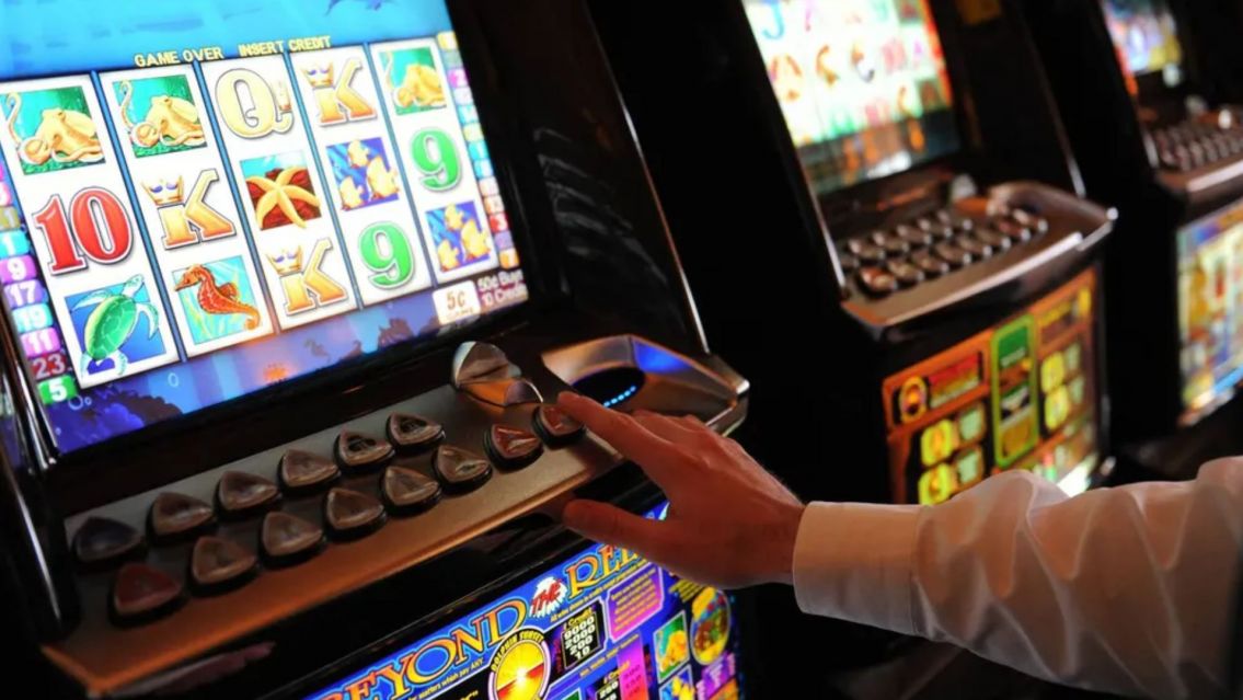 Lo creían muerto y apareció de joda en un casino del norte: lo buscaban hace 11 días