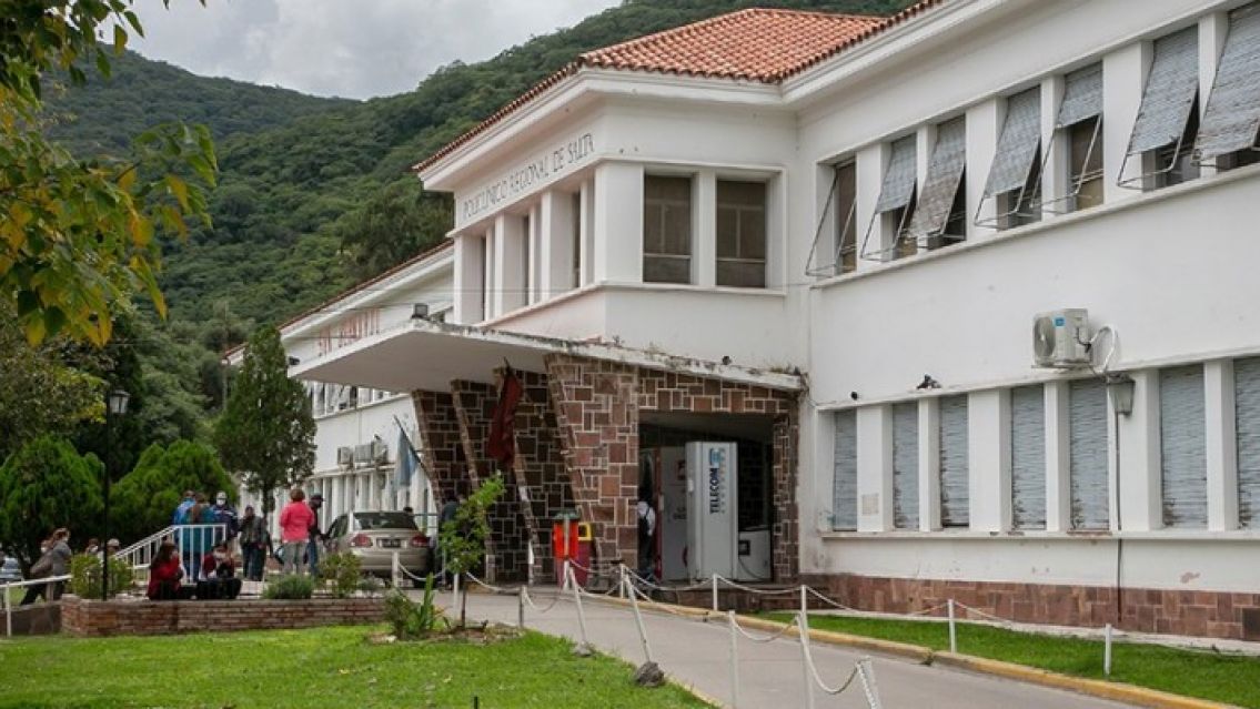 Extranjeros ped�an hacerse la dentadura gratis y hasta blanqueamiento en Salta