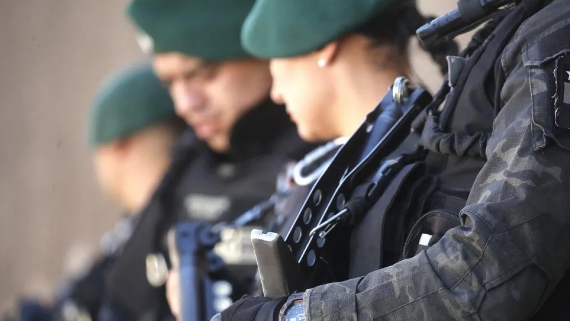 Cadete de gendarmer�a ten�a neumon�a, la obligaron a entrenar bajo la lluvia y muri�