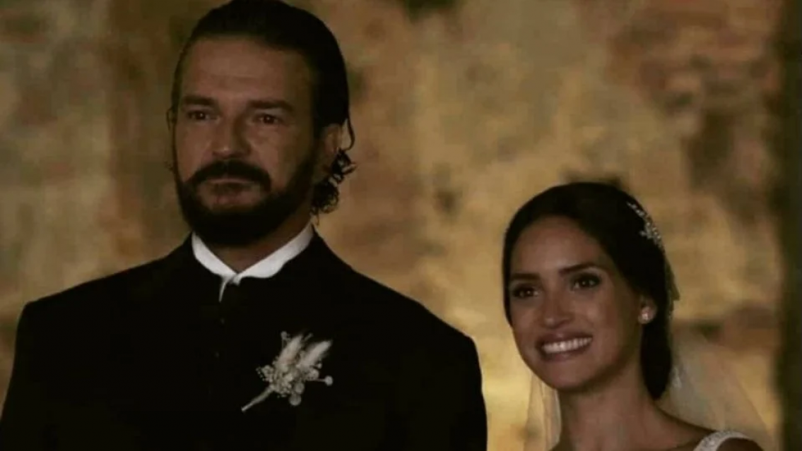Romance inesperado, la hija del cantante Ricardo Arjona con el actor Jason Momoa