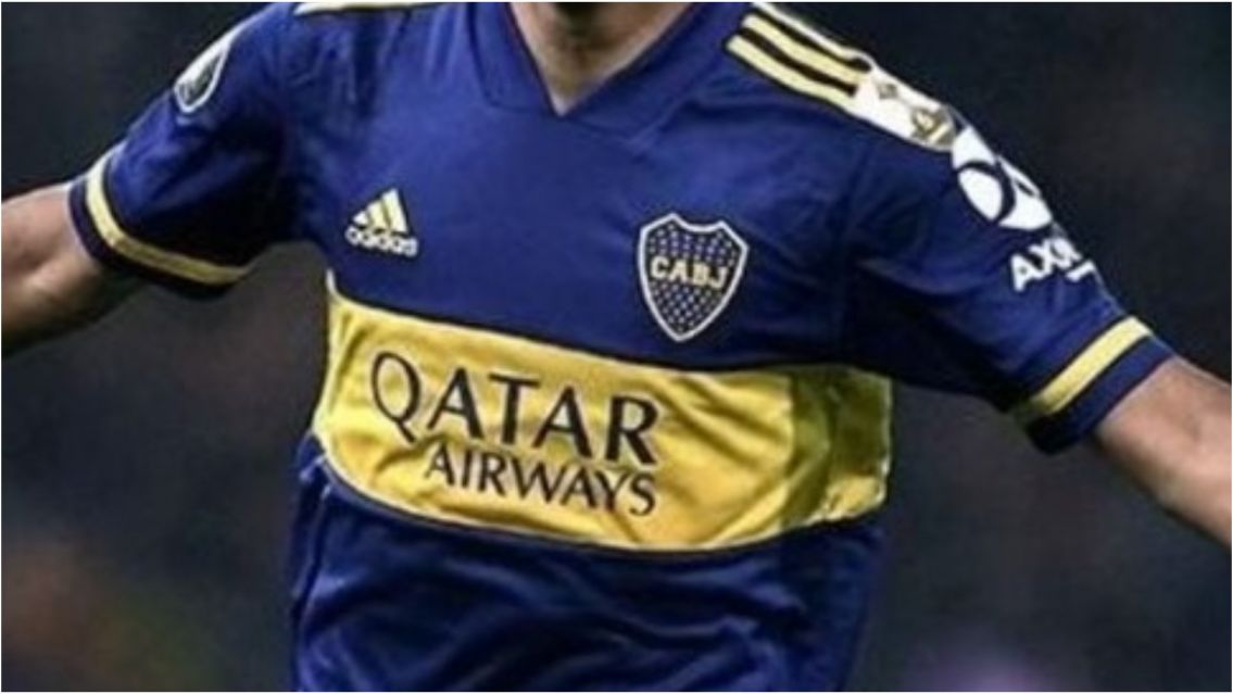 Filtraron video de ex jugador de Boca con un chumbo y una bolsa llena de dinero