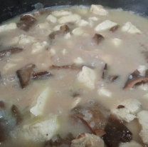 Muri&oacute; un hombre despu&eacute;s de comer un guiso: era muy asqueroso