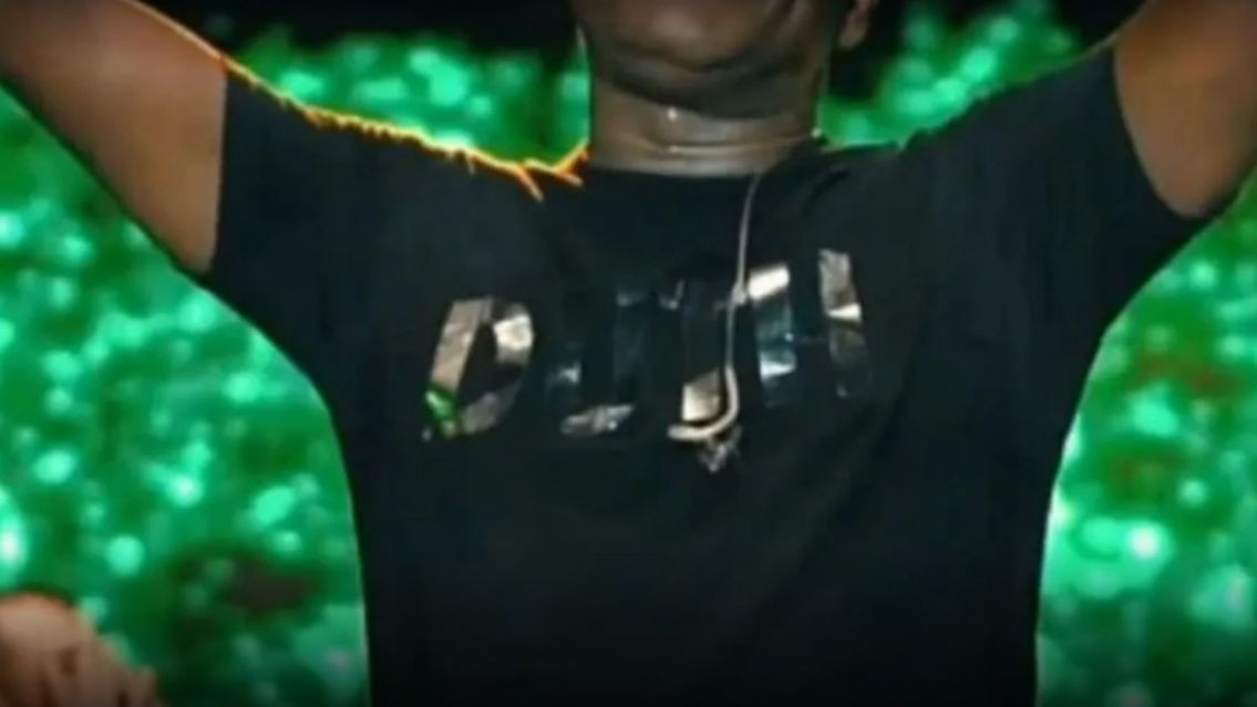 Muri� el cantante m�s querido de la m�sica latina: se "desmay�" y no pudieron salvarlo