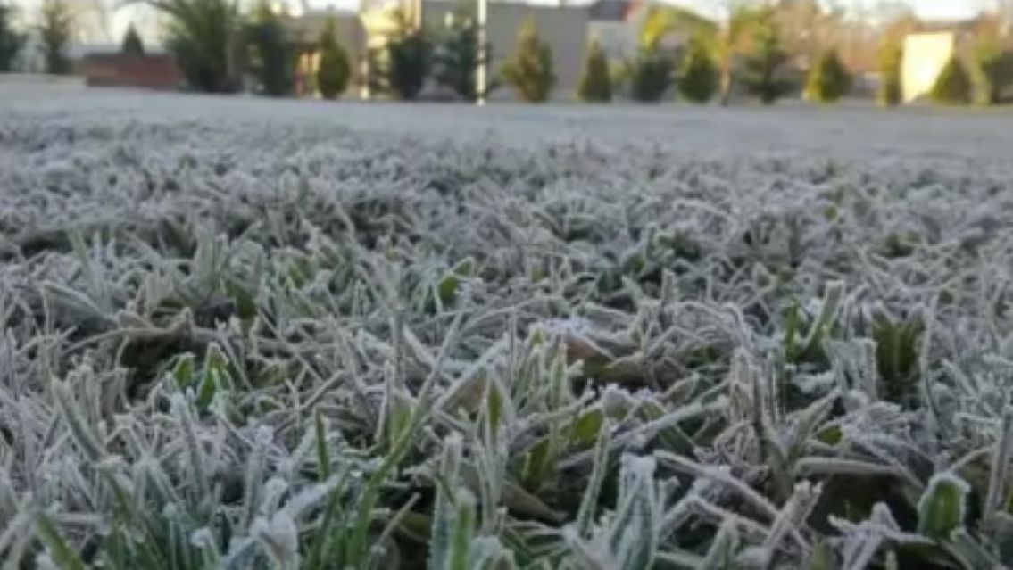 Frío extremo en Jujuy: Temperaturas bajo cero durante la mañana