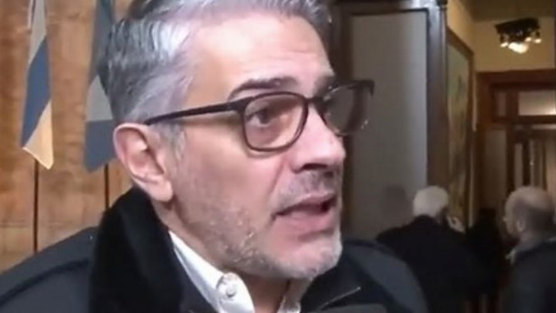 Echarri habl� de su situaci�n econ�mica con Nancy Dupl�a: "Cambiamos d�lares para..."