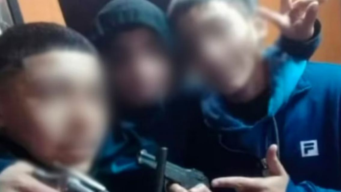 El pedido desesperado de la madre que entregó a su hijo de 14 años: "Qué no lo larguen"