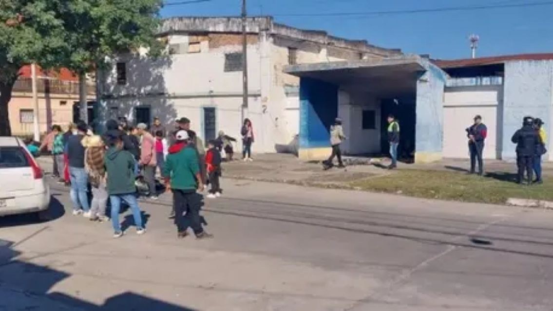 Vio un indigente, le prendi� fuego su frazada y su colch�n, y lo mat� a tiros