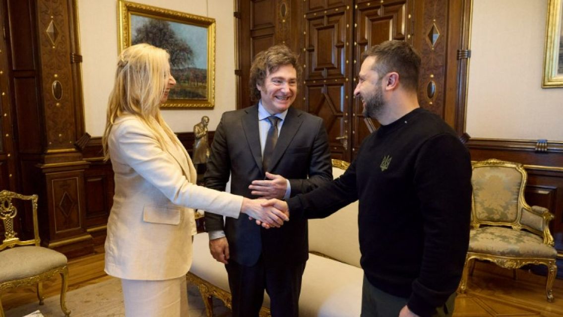 Zelenski revel� que negocia con Milei para coproducir armamentos