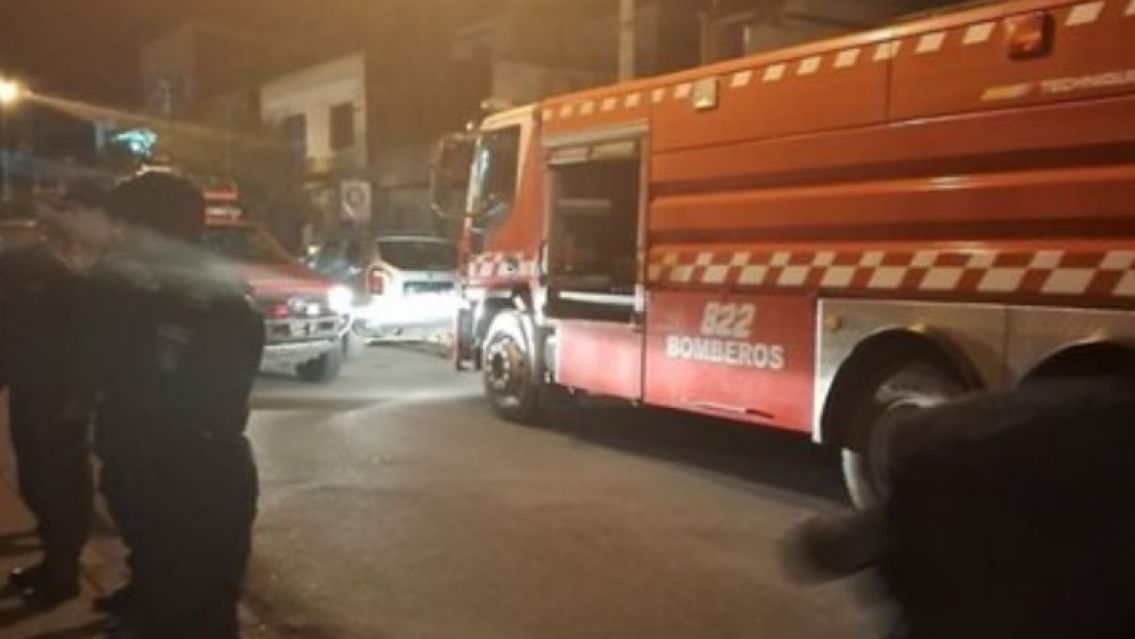 Brutal incendio en Cuyaya: Dos mujeres se salvaron de milagro
