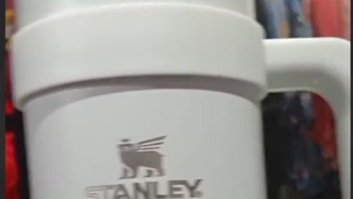 El vaso térmico de más buscado de Stanley llegó a Jujuy y se vende a un precio increíble