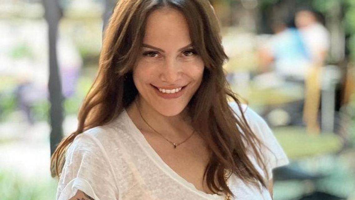 La polémica de la aplicación de "salud mental" de Connie Ansaldi