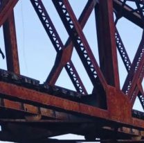 Adolescente juje&ntilde;a cay&oacute; de un puente: Se hab&iacute;a escapado del colegio y estaba tomando