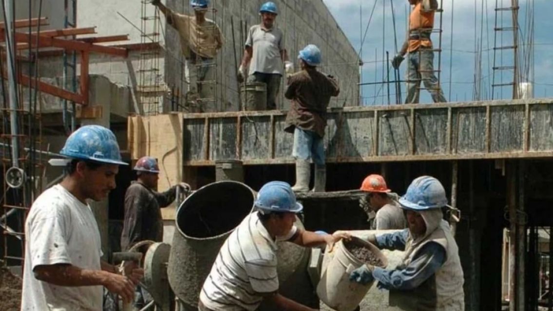 Contratar�n m�s de 2000 juje�os para terminar la obra p�blica con la plata que mandar� naci�n