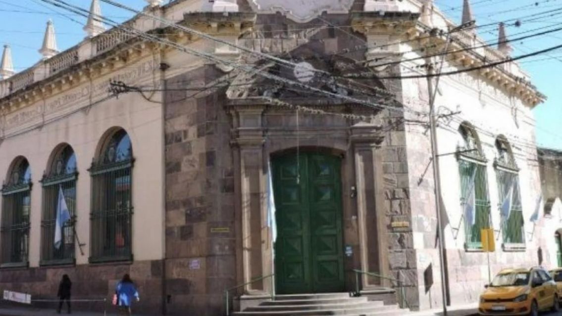 URGENTE: Tres días sin bancos