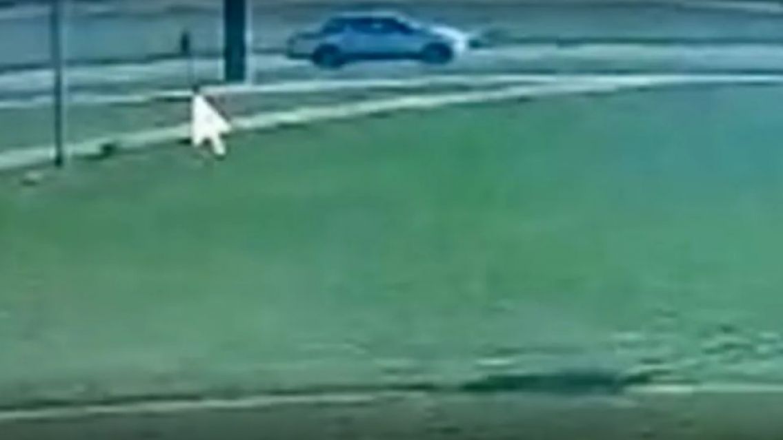 Arriba de una camioneta y con un hombre: el llamado al 911 que ingresó de Loan