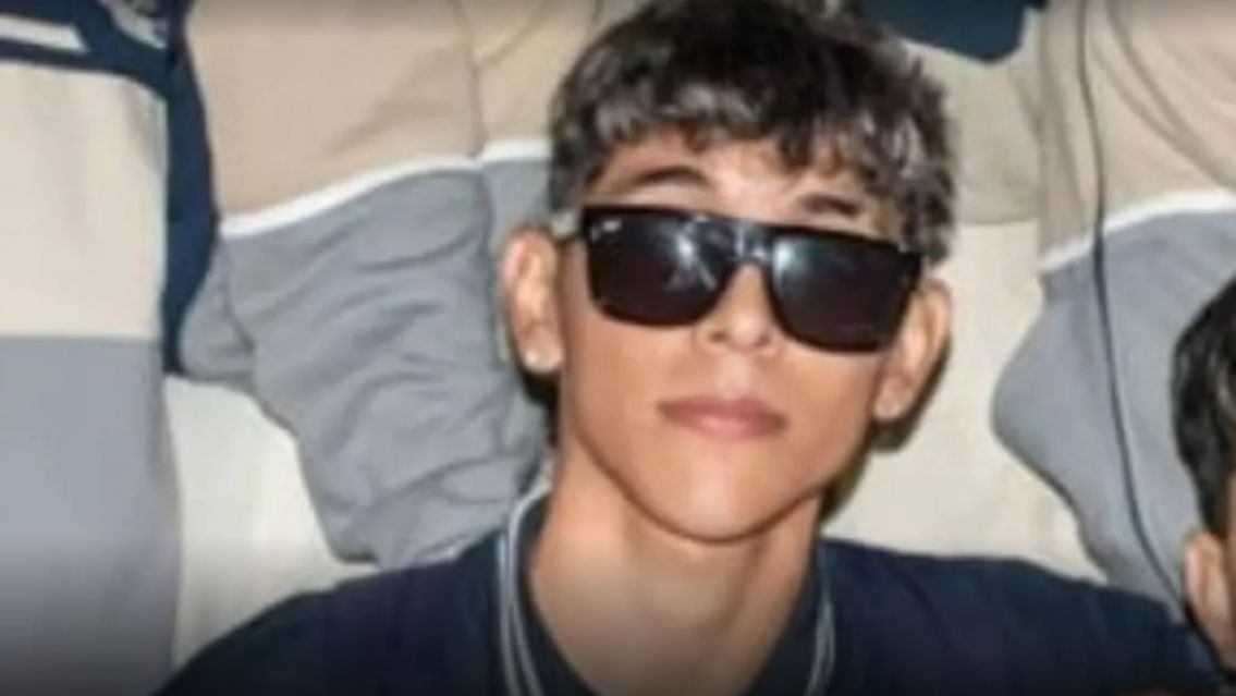 Sufri� dos ACV y sus compa�eros empezaron una colecta para salvarle la vida
