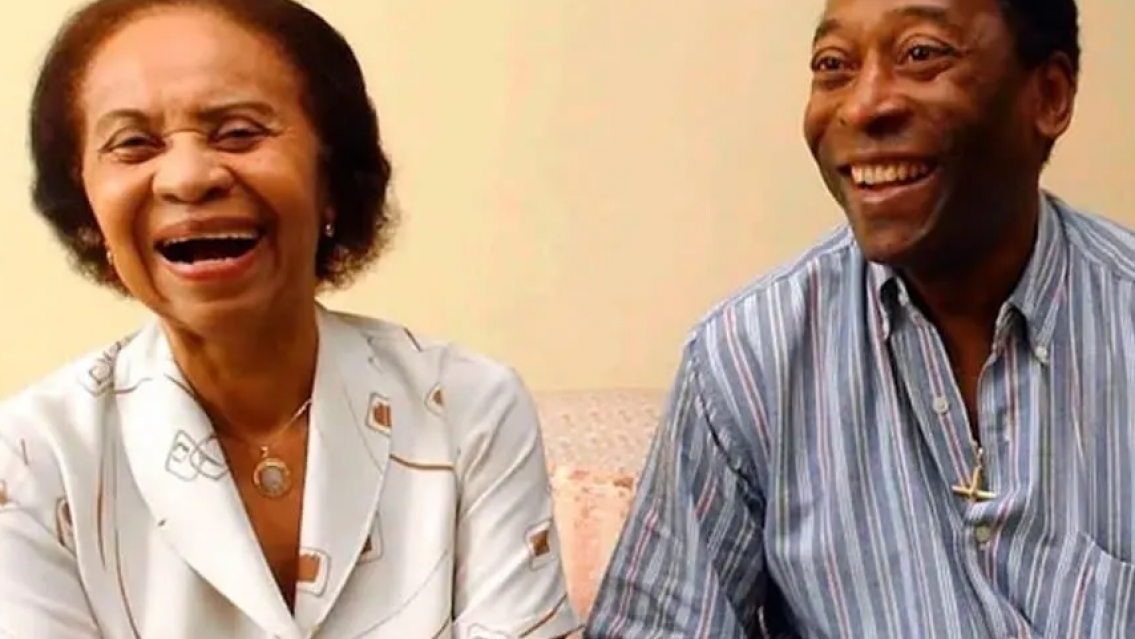 Murió la madre de Pelé, tenía 101 años y "aportaba como empleada doméstica"