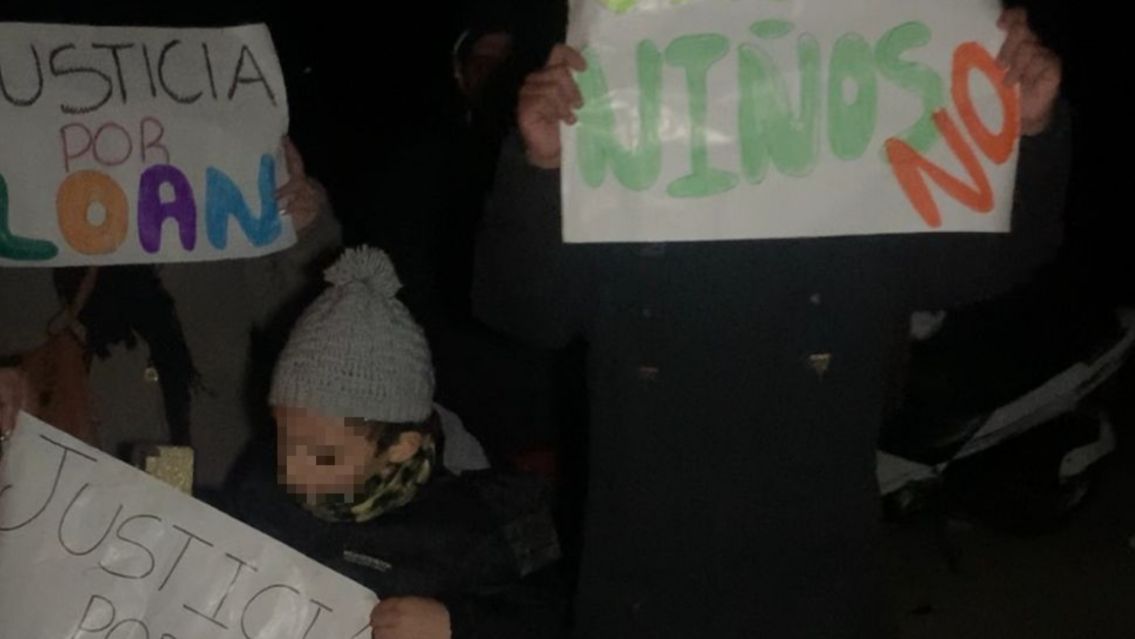 Entre gritos e insultos: los detenidos por Loan llegaron a Salta