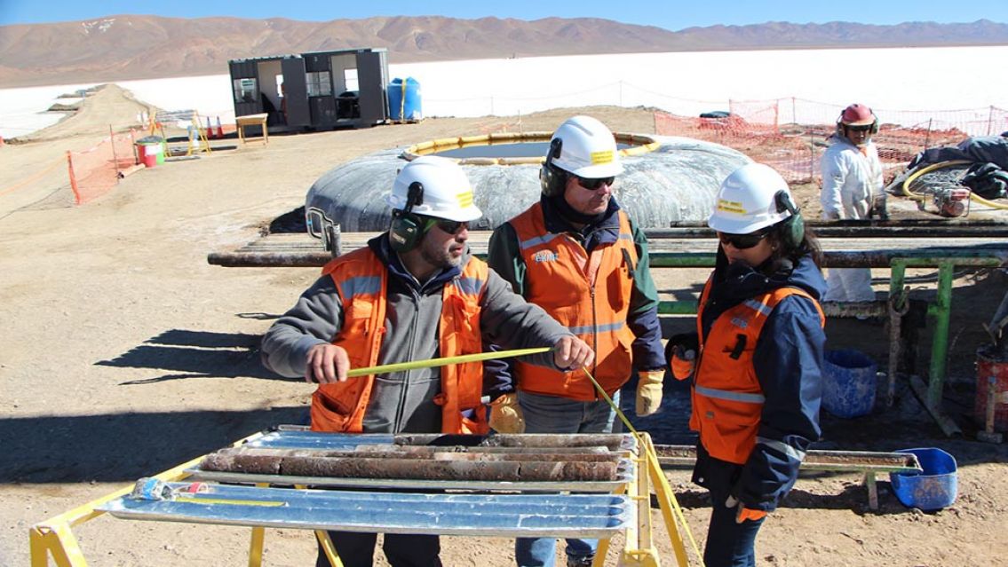 Mineras tienen varias vacantes, con sueldo de $1.500.000: cómo postularse