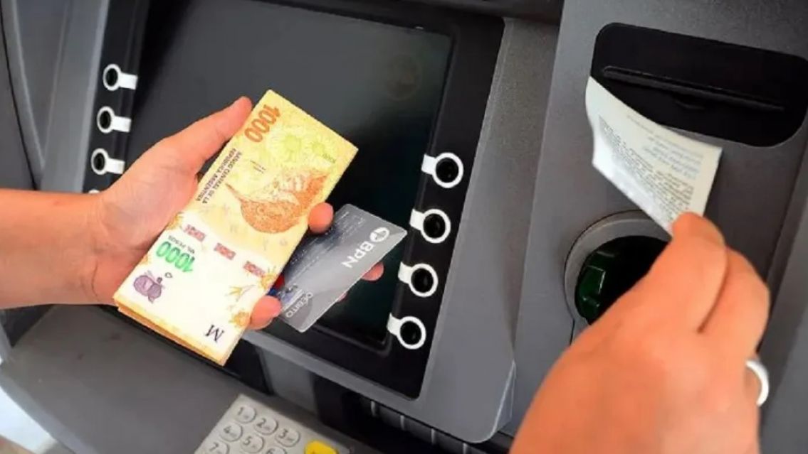 El Gobieno anunci� un bono de 70 mil pesos para los m�s necesitados