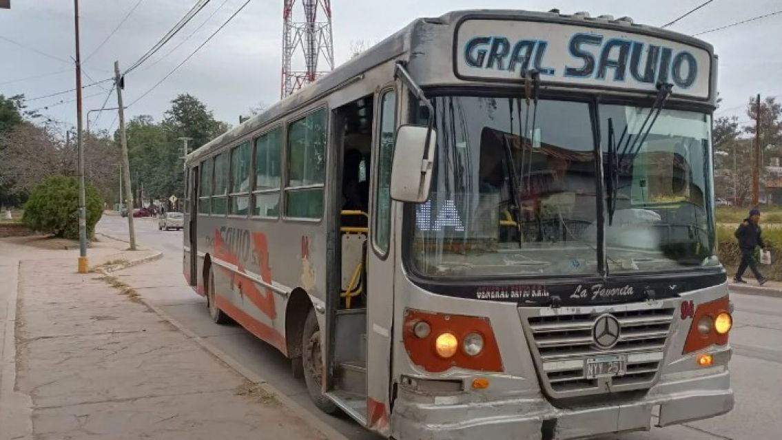 Brutal tarifazo en el boleto de colectivos en Palpal�: No se aguanta m�s
