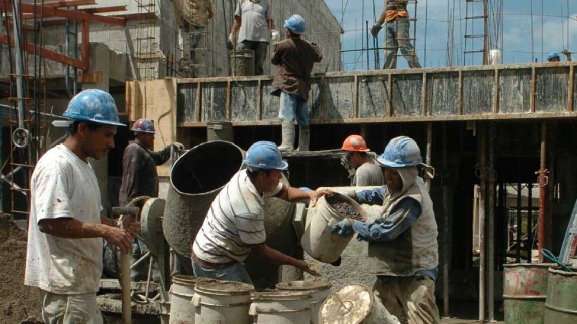 Cómo anotarse a "Volver al Trabajo", el nuevo plan que se pagará laburando