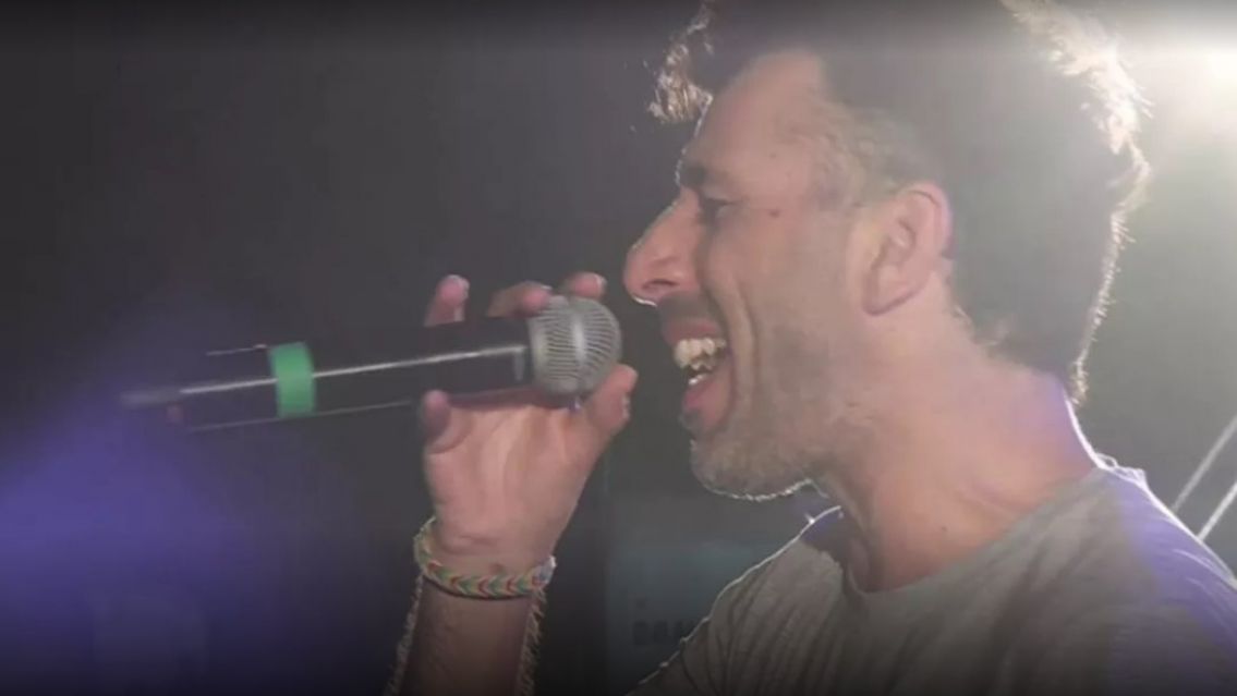 Grave escrache a Oscar Belondi: los fan�ticos no lo pueden creer