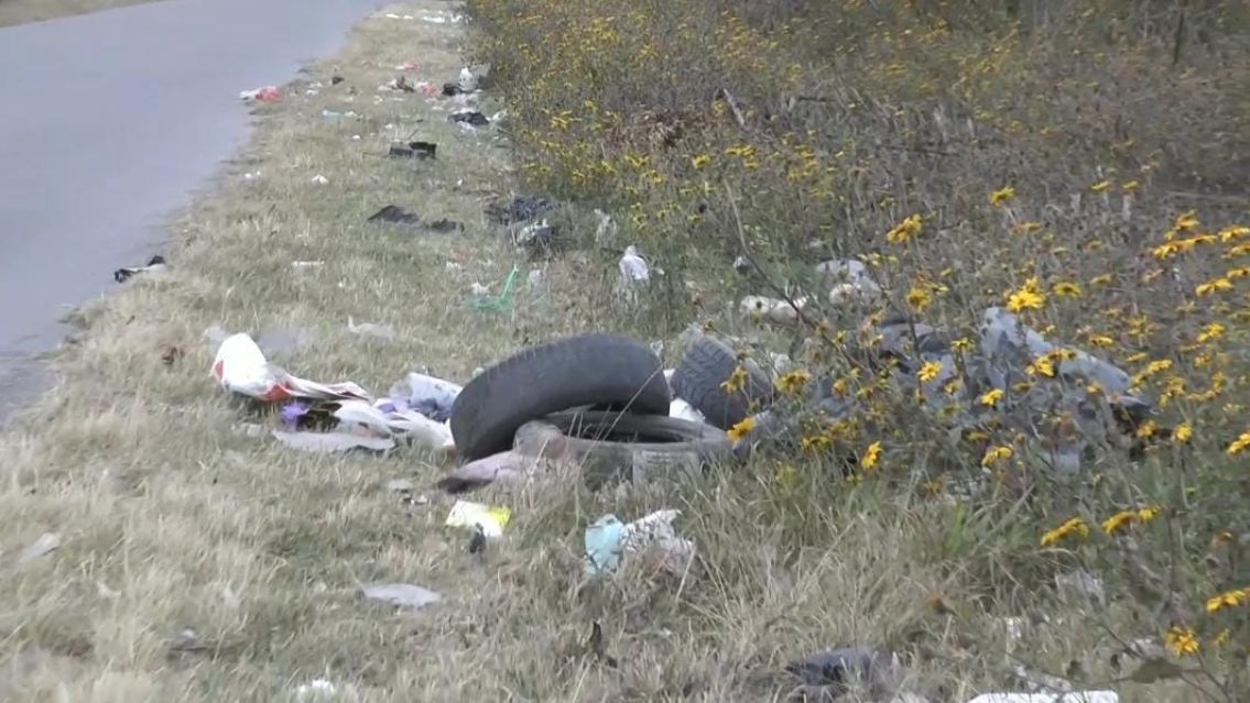La ruta 21 se convirtió en un basural y crece la preocupación de los vecinos en Palpalá
