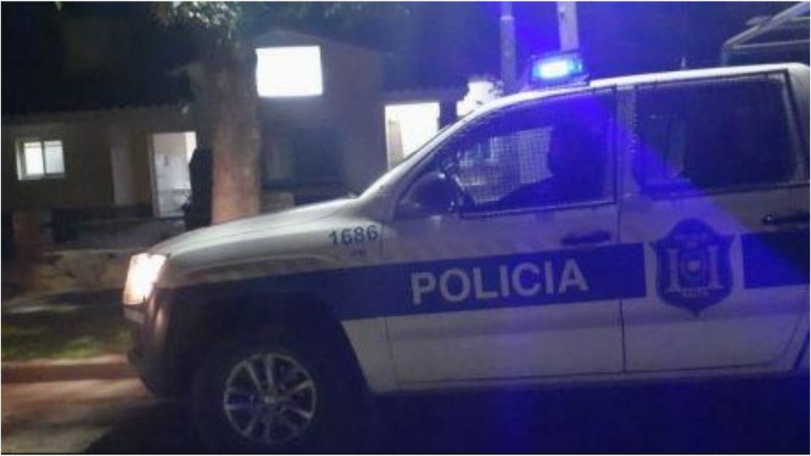 Hallaron muerto a policía dentro de su casa