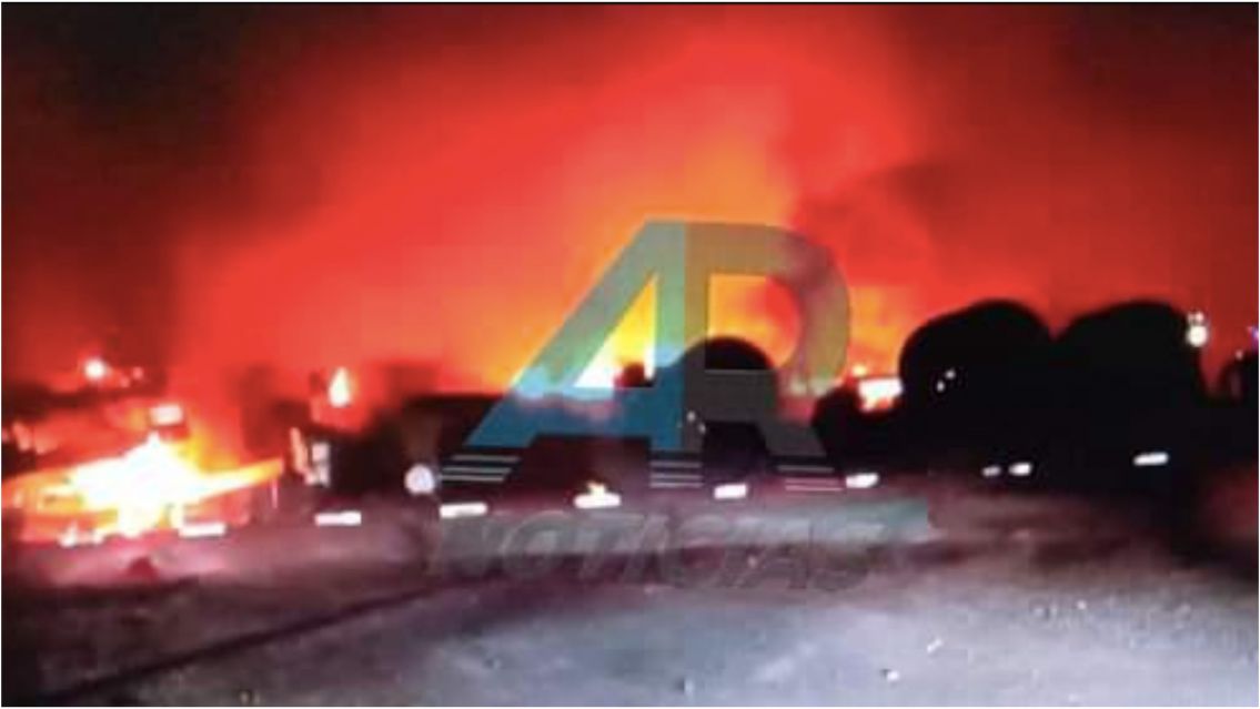 Camión chocó de frente contra camioneta en la 34: un muerto y varios heridos