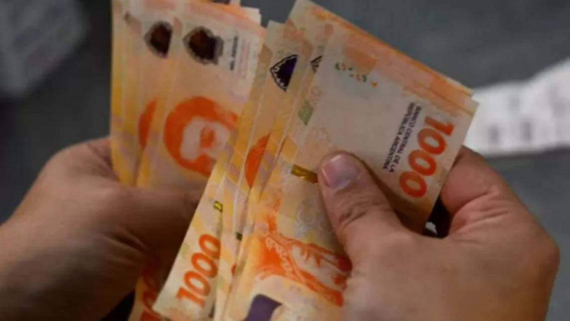 Ma�ana se paga un jugoso bono en Jujuy: �Qu� trabajadores lo cobran?