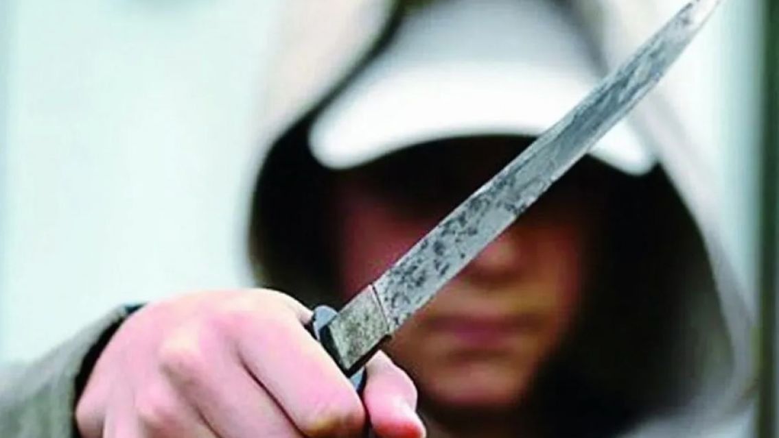 Violento asalto en barrio Gorriti: apuñalaron a una pareja