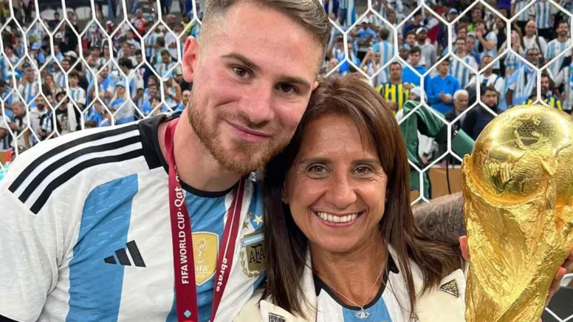 "Cornuda, extramatrimonial", habló la mamá de Alexis Mac Allister y se desató el escándalo