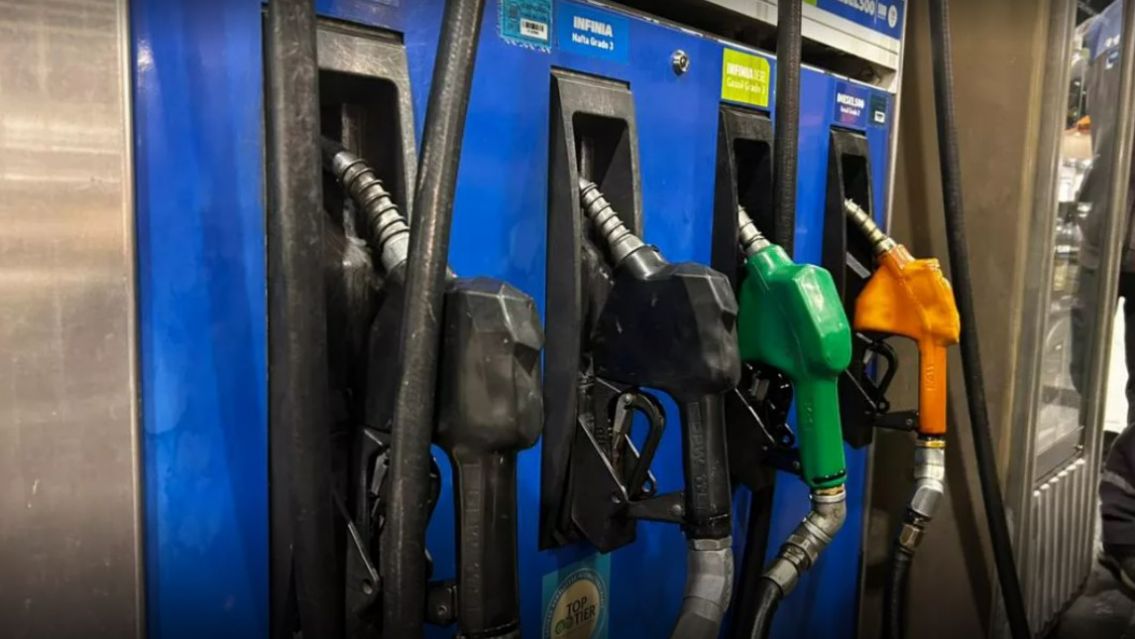 Se viene un nuevo aumento de la nafta: a cuánto se va