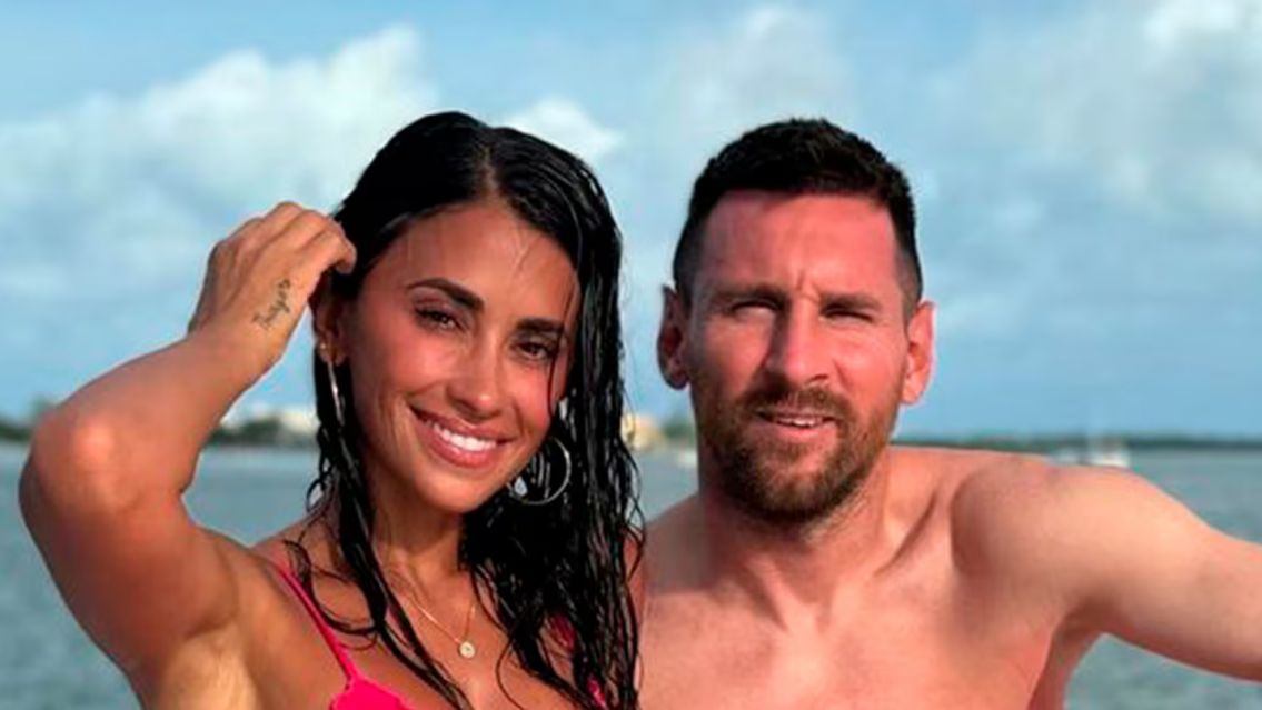 Las fotos de Antonela Roccuzzo y Leo Messi dejaron ver un detalle inesperado en su cuerpo