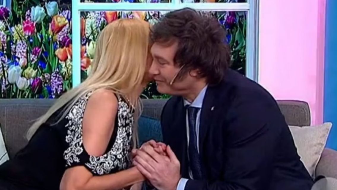Javier Milei estaría de novio con una de las conductoras más famosas de Argentina